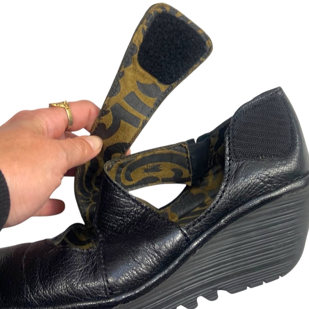 Fly London Yogo Women's Wedge Sandals - Black 9 9.5 40 - Picture 3 of 13